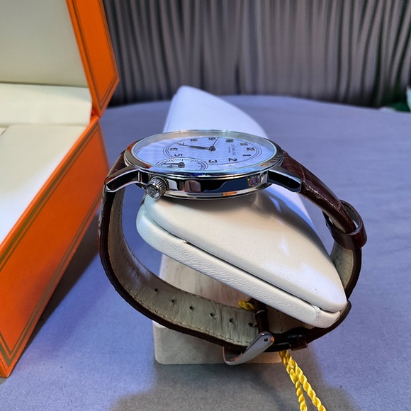 Stuhrling Original Symphony Polaris Swiss Quartz Dual Time Zone - Picture 3 of 6